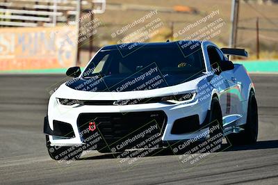 media/Oct-18-2025-Extreme Speed (Sat) [[d6d7e1fef1]]/Group 3 Purple/Session 1 (Turn 4)/